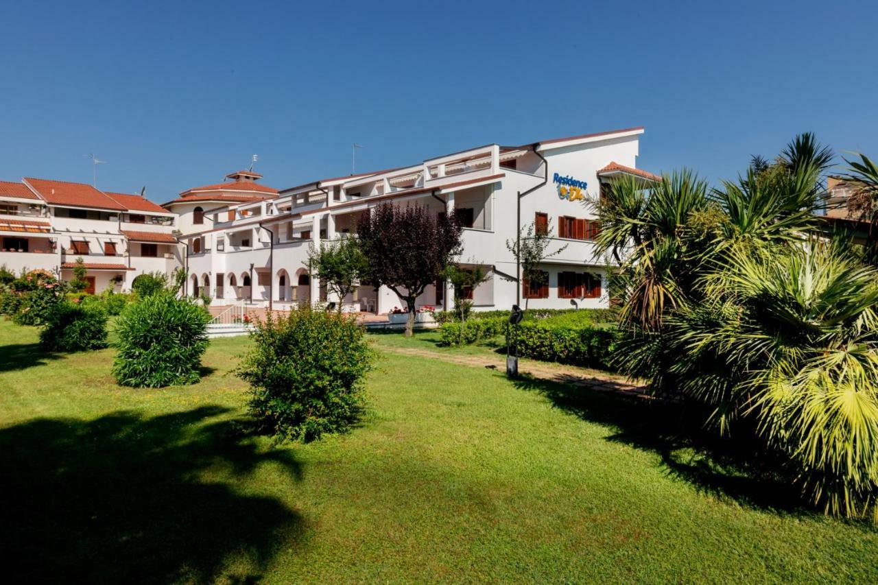 Residence Elle San Benedetto del Tronto Exterior photo